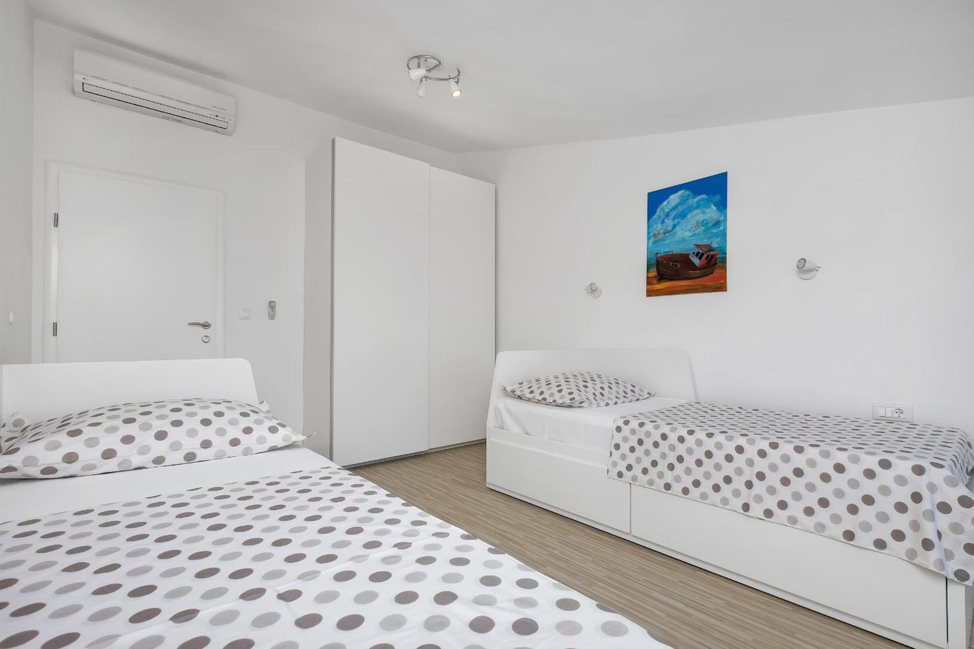 Apartment Letica Makarska Exterior foto